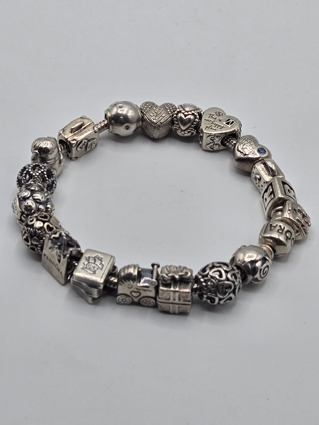 Pandora Bracelet with 19 Charms (21cm)