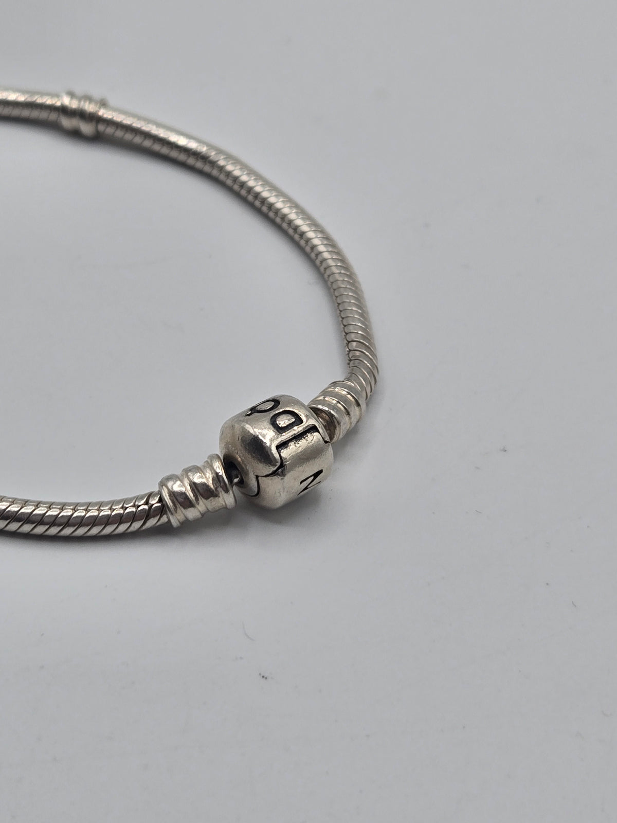 Pandora Moments Snake Chain Bracelet (18cm)