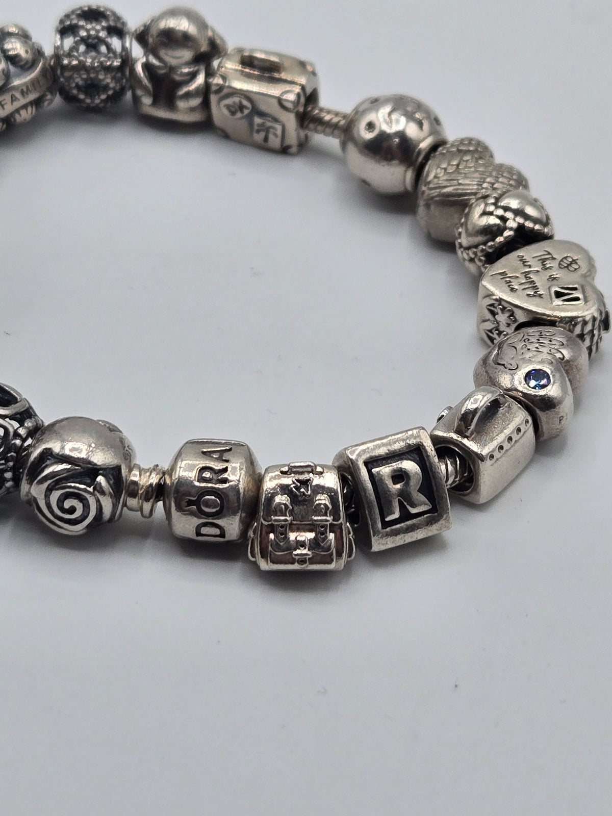 Pandora Bracelet with 19 Charms (21cm)