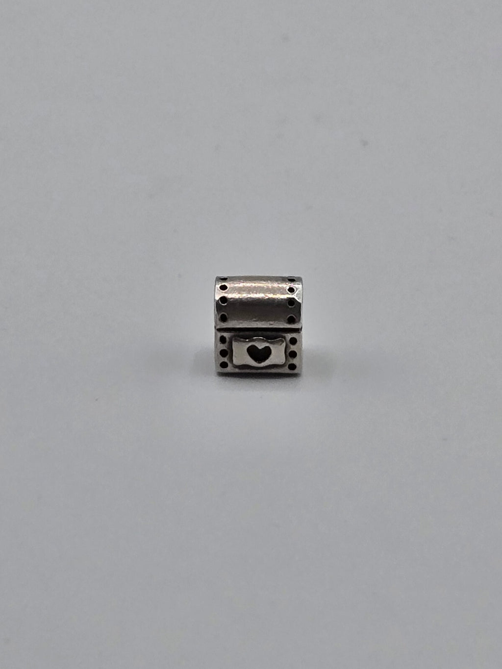 Preloved Pandora Treasure Chest Charm, S925 ALE sterling silver