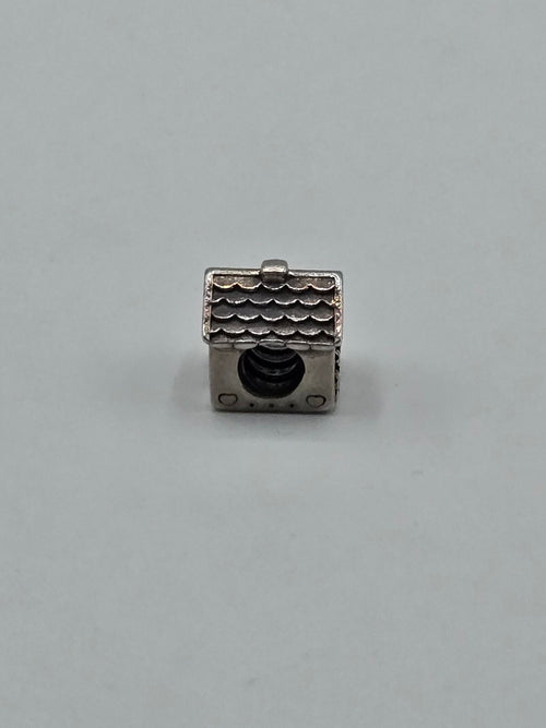 Pandora Cottage House Charm