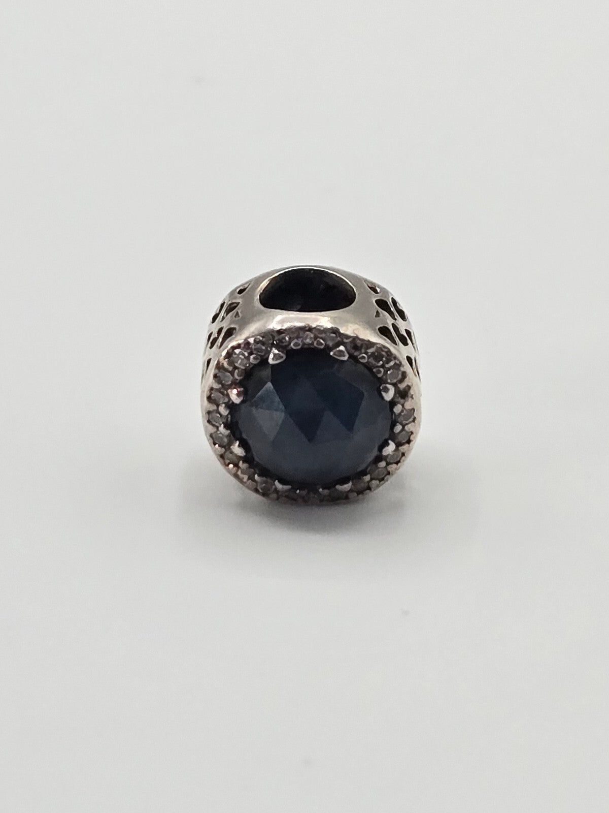 Pandora Midnight Blue Radiant Hearts Charm