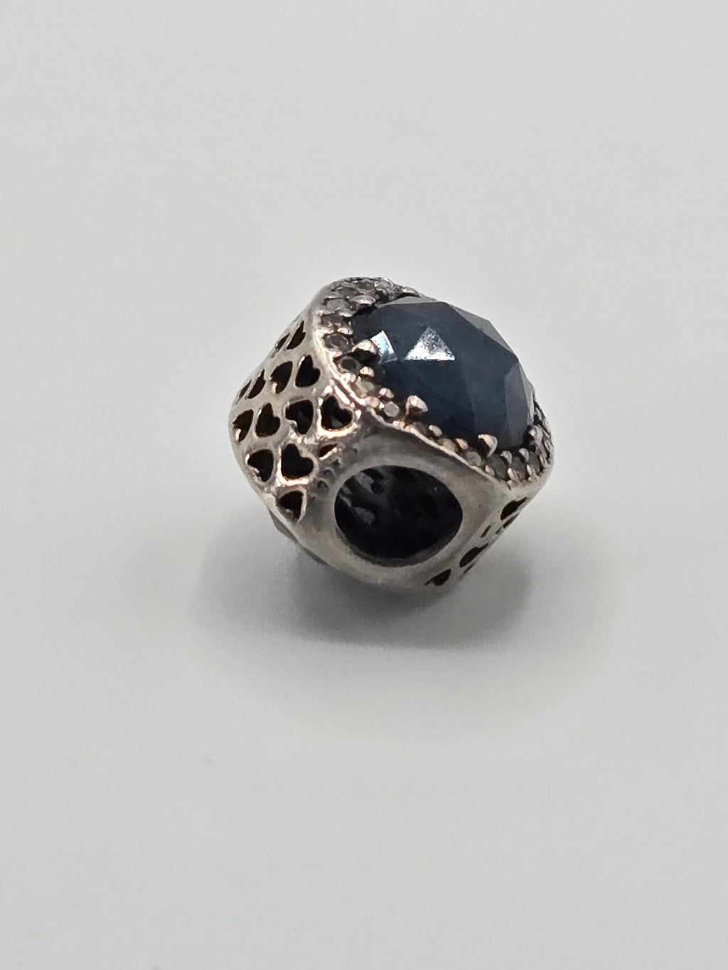 Preloved Pandora Midnight Blue Radiant Hearts Charm, S925 ALE sterling silver, close up